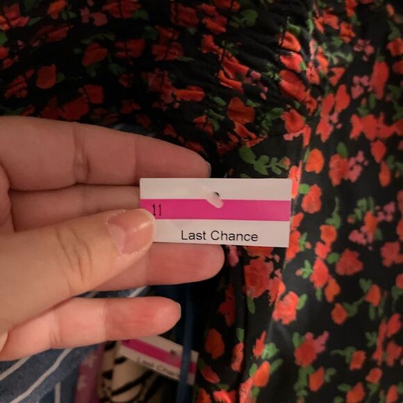 ASOS DESIGN corsage puff ball mini dress in black ditsy - Picture 6 of 11